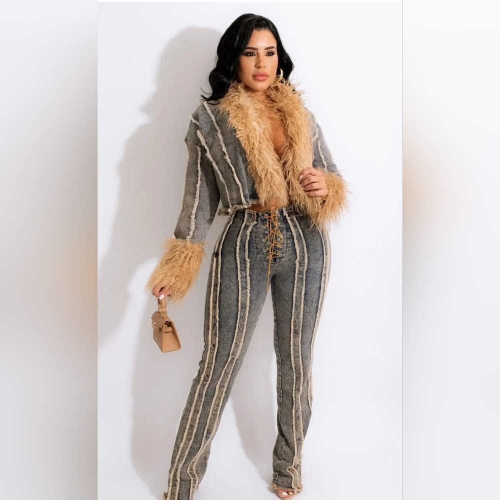 FAUX FUR LINING TWO PIECE DENIM JACKET SET (Size 4X)